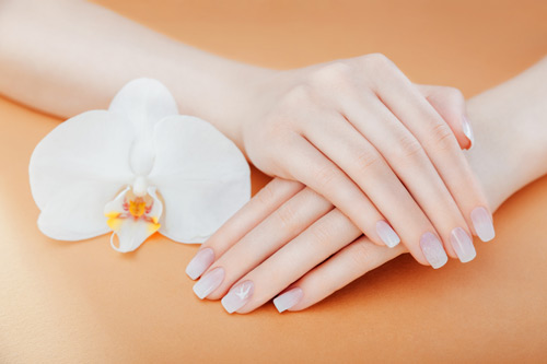 manicures