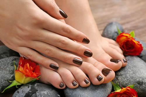 manicures